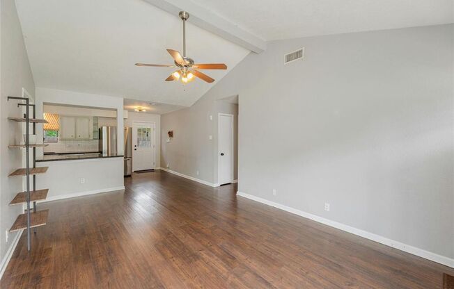 Charming 3-Bedroom Home for Lease in Old Town Georgetown