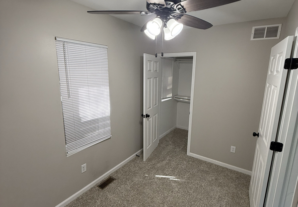 918 W 151 ST