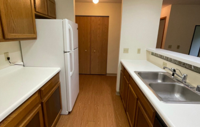 1 bed, 1 bath, 786 sqft, $900