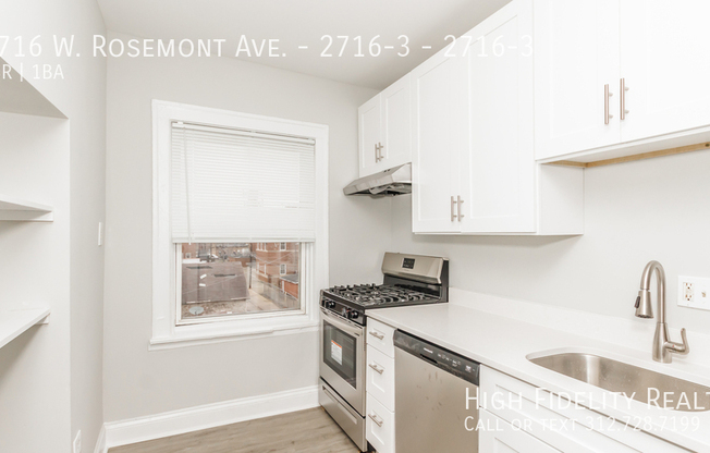 2716 W ROSEMONT AVE