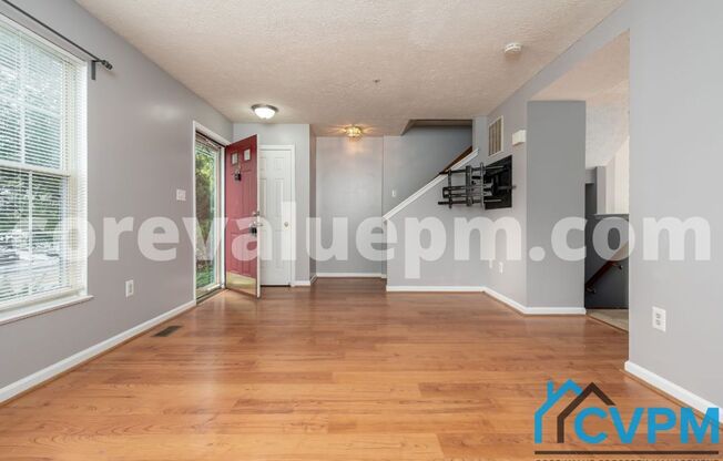 963 Chestnut Manor Ct