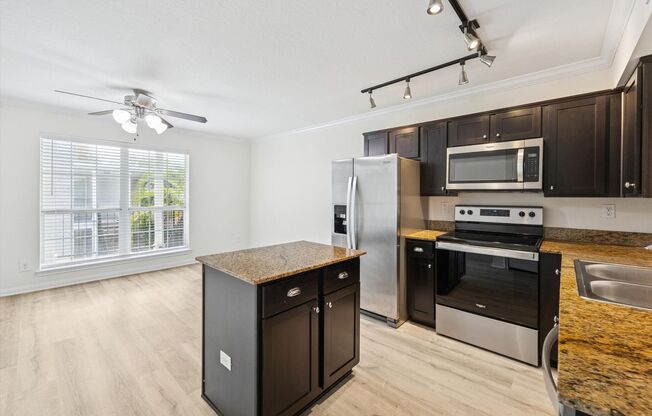 300 Pecore St