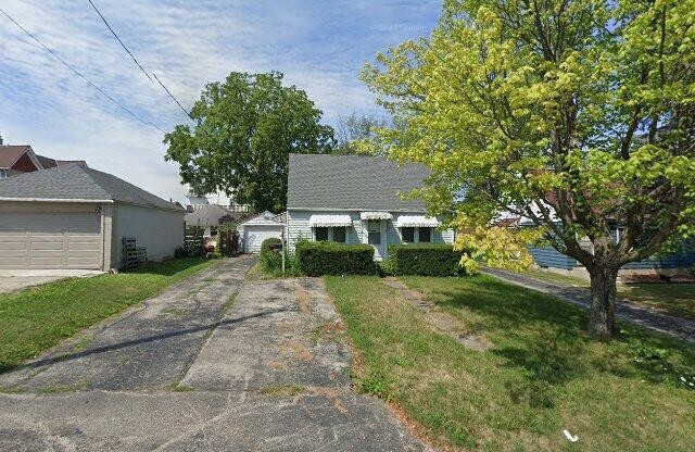 9081 GOODE AVE