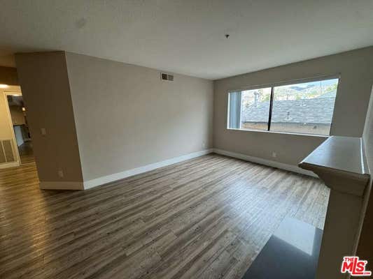 2 beds, 2 baths, 1,165 sqft, $2,800