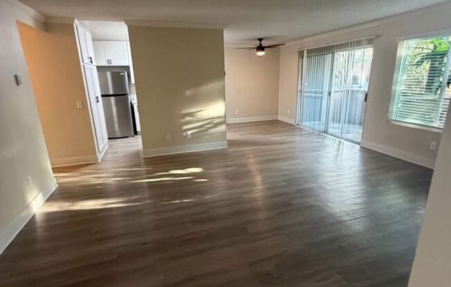 2 beds, 2 baths, 1,015 sqft, $2,825, Unit 114