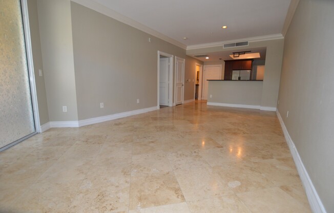 Meridian Unfurnished 1Bdr/1Bath Luxury Condo. Utilities & Cable Service NOT included in advertised rental rate.