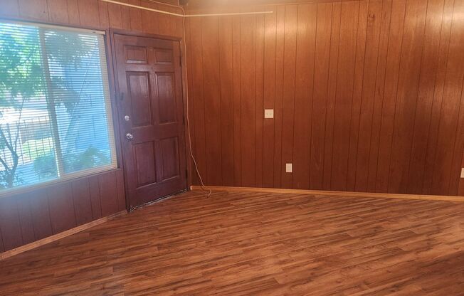 Studio, 1 bath, $1,375