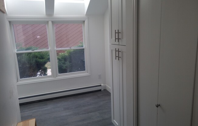 Beautifully Updated Cattail Cove West - 3BR/2BA Townhouse Available August 8!