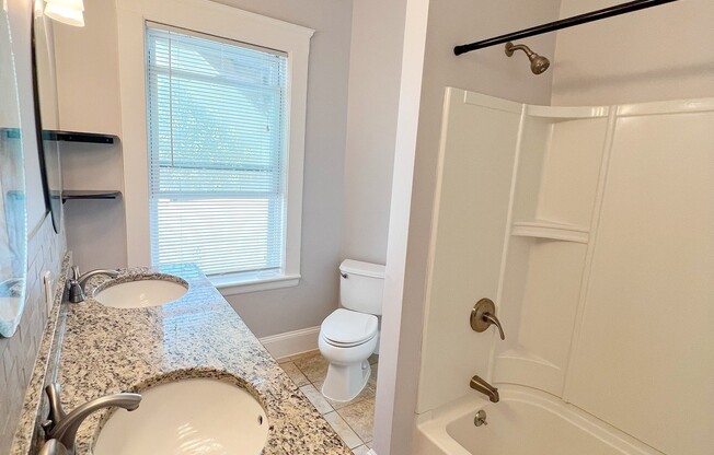 2 beds, 1 bath, 1,100 sqft, $2,550, Unit 1