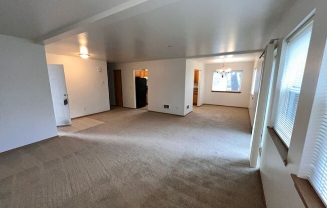 8948 Gravelly LK DR SW