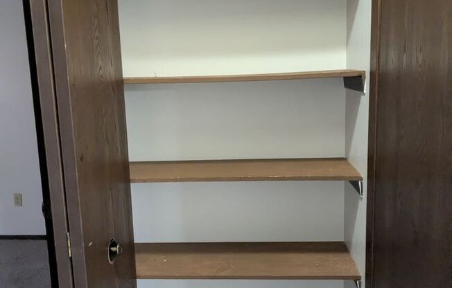 2 beds, 1.5 baths, 1,000 sqft, $1,451, Unit 8199-8199E