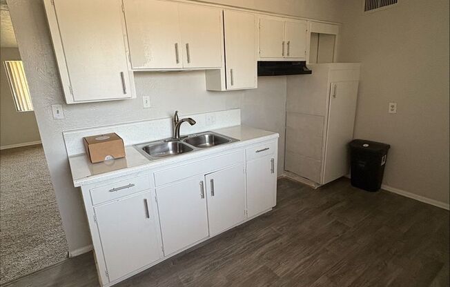 1 bed, 1 bath, 625 sqft, $995, Unit 72