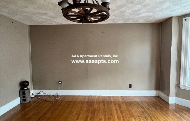 42 MANSFIELD ST