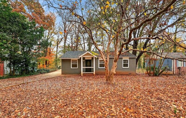 1068 REBEL FRST DR SE