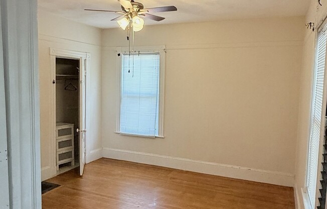 2 beds, 1 bath, 1,000 sqft, $2,350, Unit 1