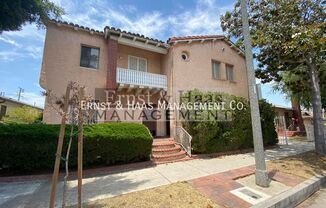 1407 OLIVE AVE