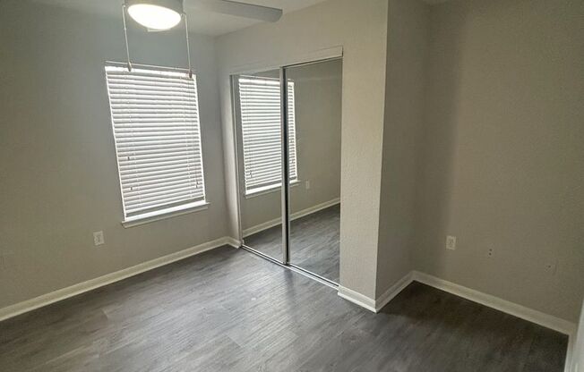 2 beds, 2 baths, 982 sqft, $1,750, Unit 421