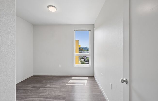 2 beds, 1 bath, 818 sqft, $1,825, Unit 509