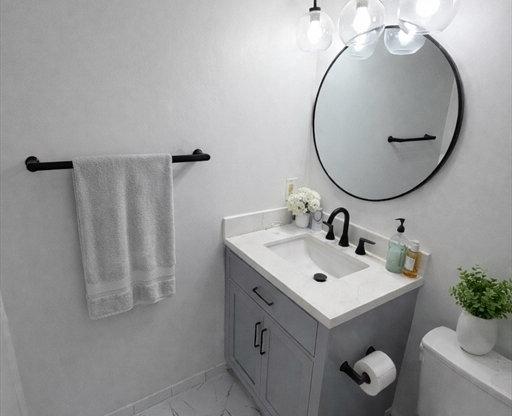 1 bed, 1 bath, 613 sqft, $4,300, Unit 809