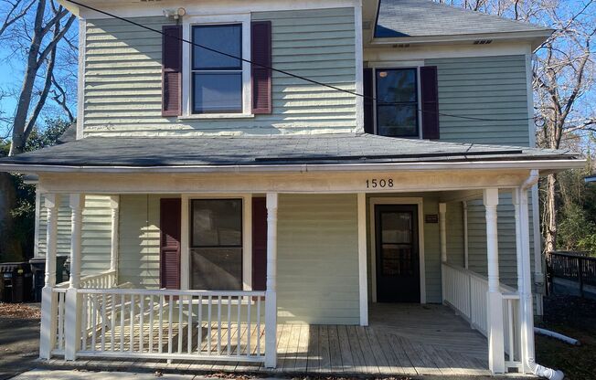 Spacious Historic 3 Bedroom 3 Bathroom House + Office in Lakewood / All Appliances / HUGE yard