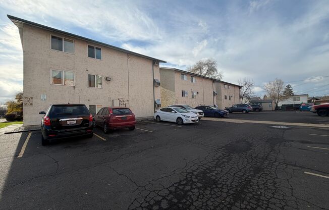 Welcome to Briarwood Apartments!