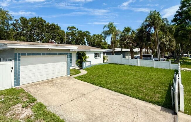1501 CARLOS AVE