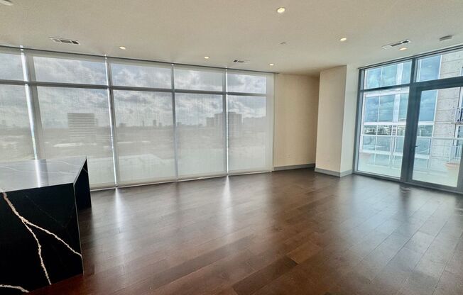 2 beds, 2 baths, 1,455 sqft, $4,000, Unit 1103