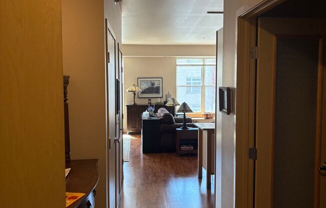 2 beds, 2 baths, 926 sqft, $1,600, Unit 301