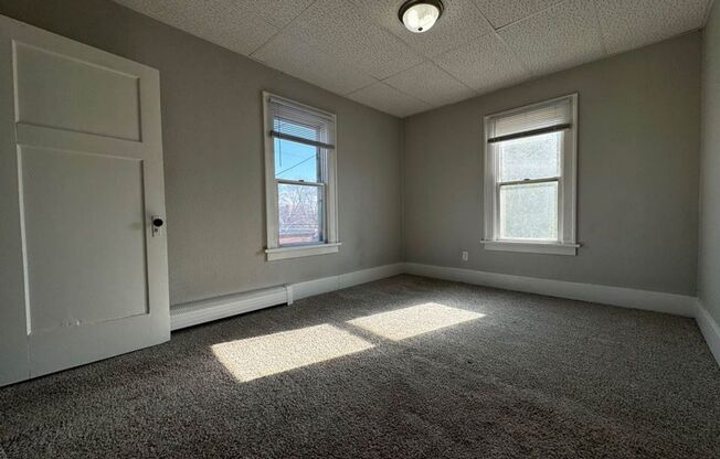 1 bed, 1 bath, 700 sqft, $750, Unit Apt 206