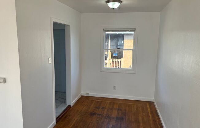 1 bed, 1 bath, 565 sqft, $1,850, Unit 402