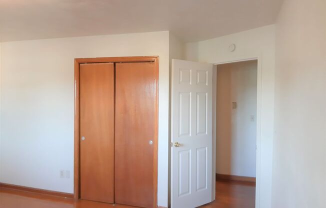 2 beds, 1.5 baths, 900 sqft, $1,440, Unit F-9