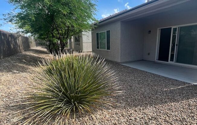 Cozy 1 story 2 bedroom home in The Sun City community