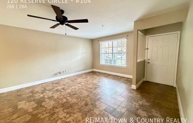 120 RESERVE CIR