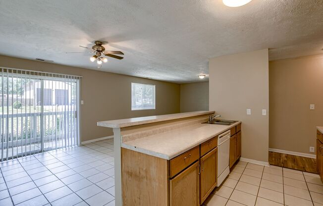 3 beds, 2 baths, $1,500