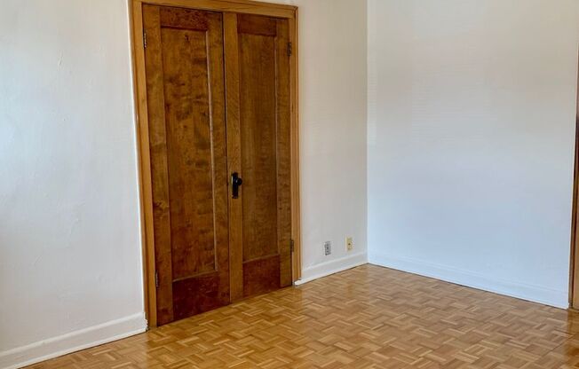 Studio, 1 bath, 300 sqft, $1,535, Unit 644-206