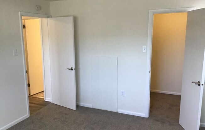 2 beds, 1 bath, 945 sqft, $1,280, Unit WY30006