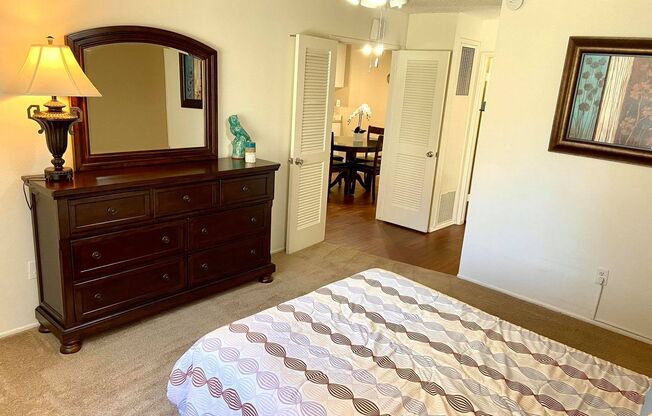 1 bed, 1 bath, 716 sqft, $2,150, Unit O013