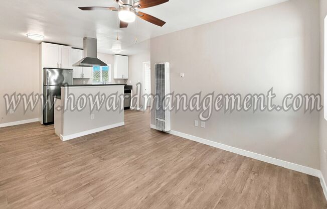 11415 Venice