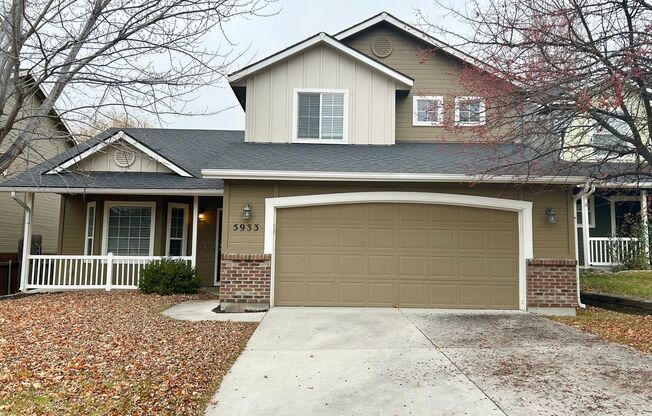 Charming 4 bedroom Home in Boise's Harringotn Glen Subdivision!