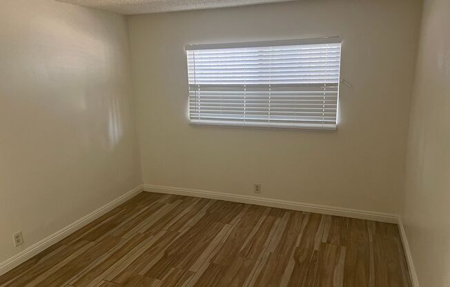 1 Bedroom 1 Bath In Central Las Vegas