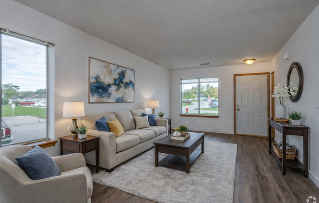 2 beds, 1.5 baths, 880 sqft, $1,399, Unit 701