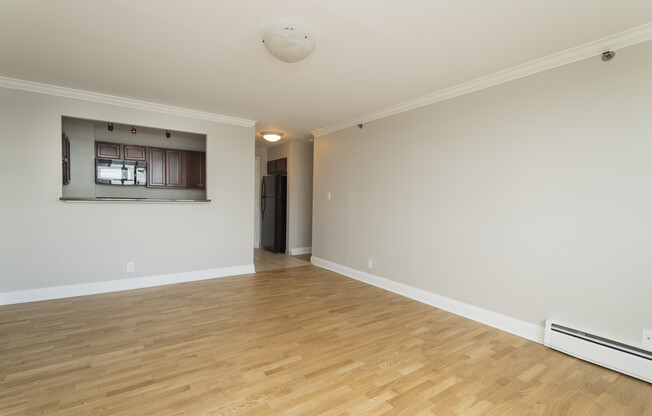 2 beds, 1 bath, 776 sqft, $3,875, Unit 16C