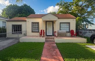 ER Management LLC - 715 NW 116th Ter