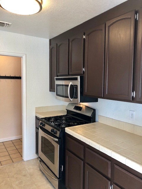 2 beds, 2 baths, $2,275