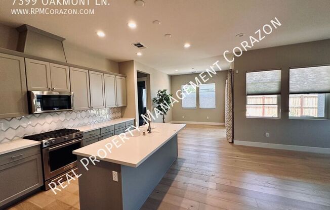 7399 OAKMONT LN