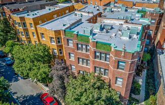 622-26 W. Roscoe