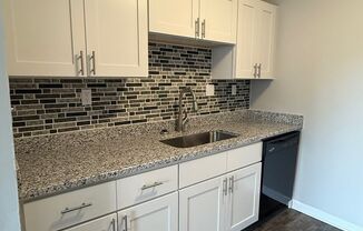 2 beds, 2 baths, 966 sqft, $990, Unit 1810
