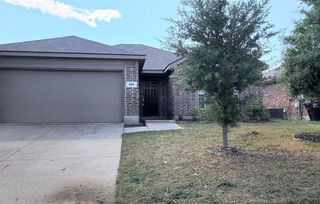 918 BENS DR