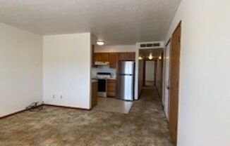 2 beds, 1 bath, $895, Unit APT. 3