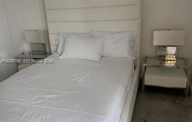 2 beds, 2 baths, $3,700, Unit # 2811